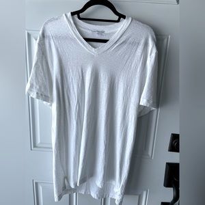 Standard James Perse White V-Neck Men’s size 2